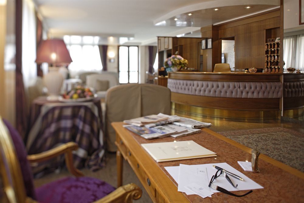 Hotel Doriguzzi Feltre Luaran gambar