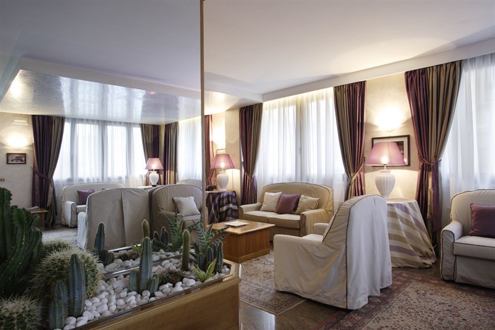 Hotel Doriguzzi Feltre Luaran gambar