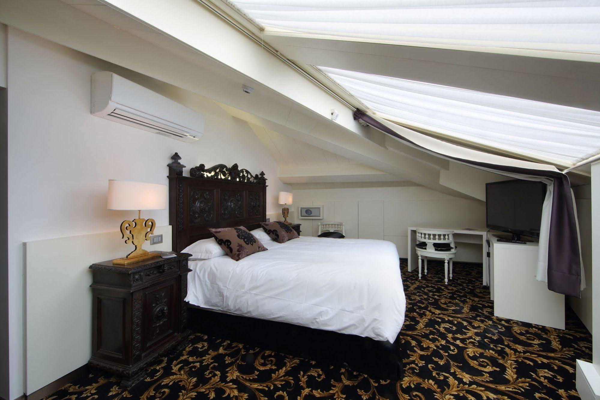 Hotel Doriguzzi Feltre Luaran gambar